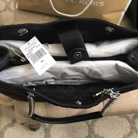 NWT - Michael Korda purse - Picture 6 of 6